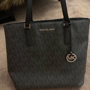 Michael Kors Shoulder Bag